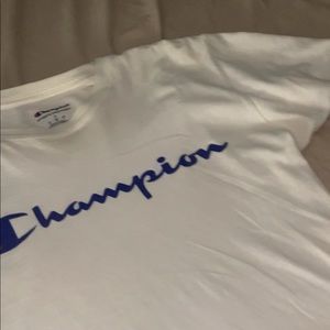 Champion t shirt